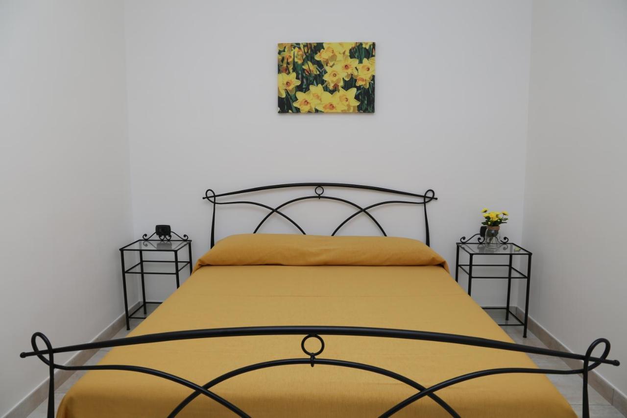 IL GIARDINO  Bed and Breakfast Pimonte Esterno foto